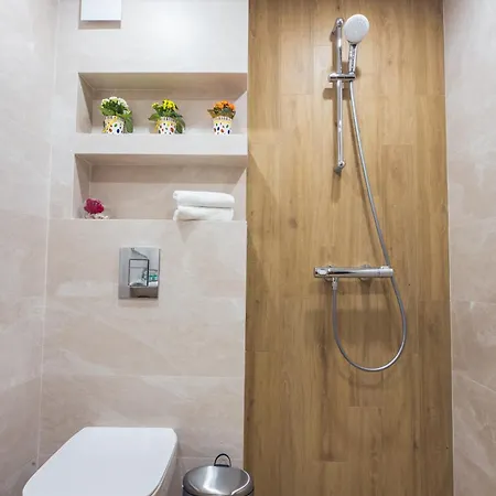 Готель Albatros New Town 3*