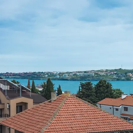 Готель Albatros New Town Созополь